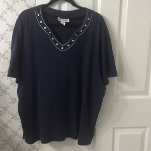 Cathy Daniels Nautical Navy 2X V-Neck Top Embellished w/ Embroidered Stars.